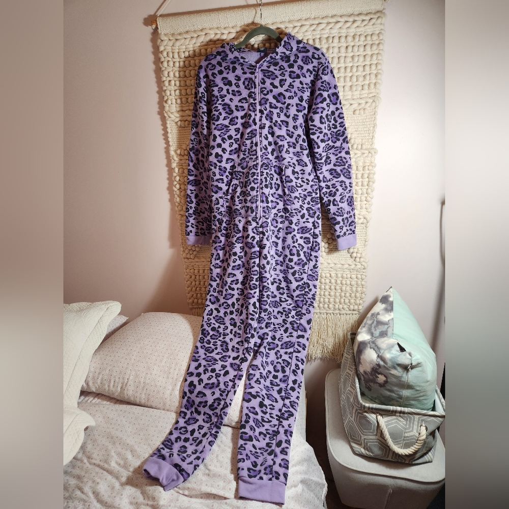 Fleece Onesie Purple Leopard 💜